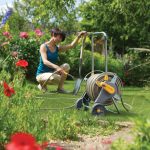 Hozelock 2436H 30 m Hortumlu 60 m Kapasiteli Tekerlekli Metal Hortum Toplama Sarma Araba Seti