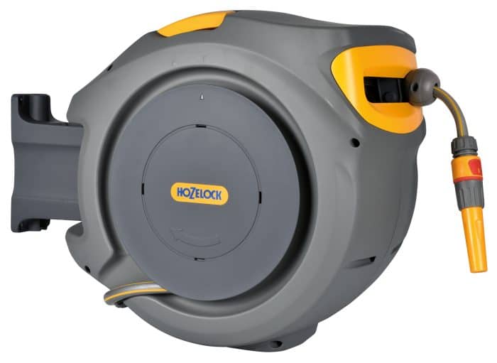 Hozelock 2401-3460H Duvara Monte 20 m Hortumlu Otomatik Geri Sarmalı Hortum Toplama Makara Seti + 2669H Multi Sprey Yuvarlak Başlıklı 5 Ayarlı Hortum Tabancası HEDİYELİ - Görsel 9
